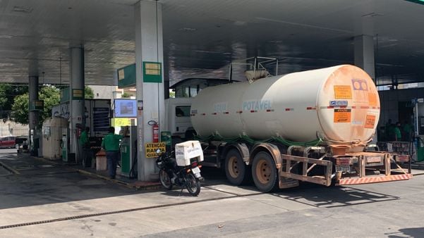 Posto de combustível em Linhares nesta sexta-feira (8)