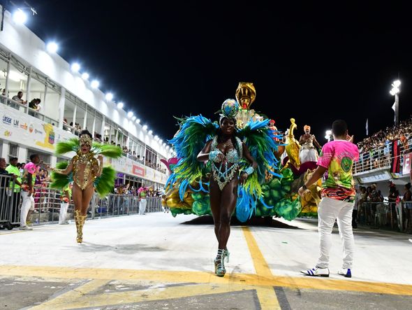 Desfile da Imperatriz do Forte    por Fernando Madeira