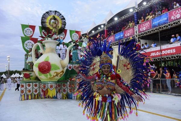 Carnaval 2022 - Desfile da escola Unidos da Piedade   por Rodrigo Gavini