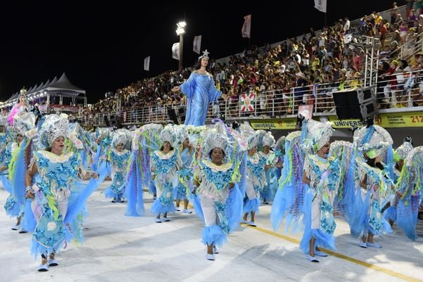 Carnaval 2022 - Desfile da Mocidade Unida da Glória   por Rodrigo Gavini