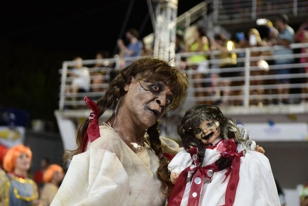 Carnaval 2022 - Desfile da Mocidade Unida da Glória   por Rodrigo Gavini
