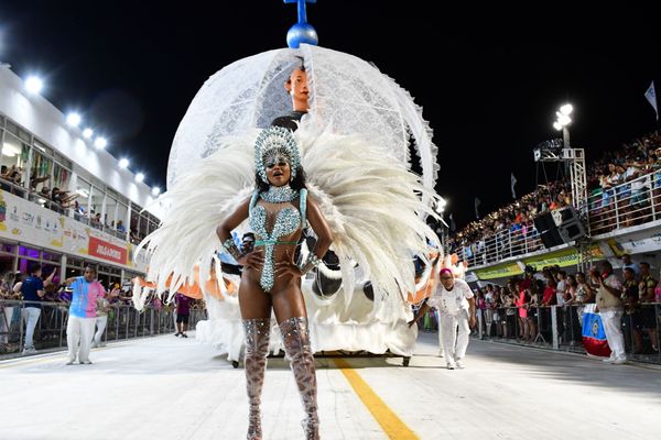 Carnaval 2022 - Desfile da Novo Império   por Fernando Madeira