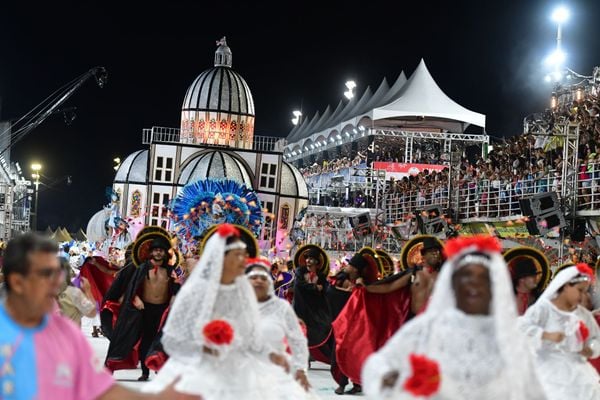 Carnaval 2022 - Desfile da Novo Império   por Fernando Madeira