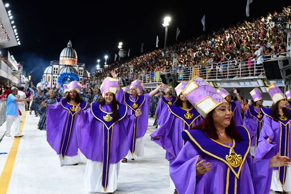 Carnaval 2022 - Desfile da Novo Império   por Fernando Madeira