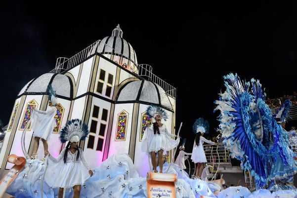 Carnaval 2022 - Desfile da Novo Império  por Rodrigo Gavini  