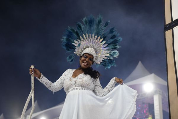 Carnaval 2022 - Desfile da Novo Império  por Rodrigo Gavini  