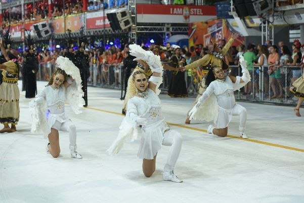 Carnaval 2022 - Desfile da Novo Império por Carlos Alberto Silva