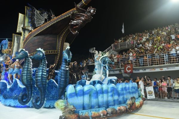 Carnaval 2022 - Desfile da Novo Império por Carlos Alberto Silva