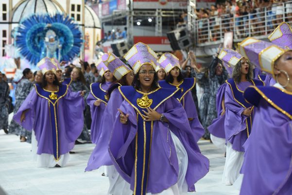 Carnaval 2022 - Desfile da Novo Império por Carlos Alberto Silva