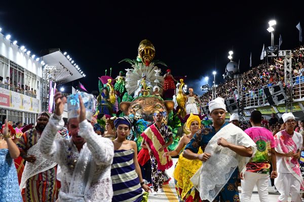 Desfile da Imperatriz do Forte   por Fernando Madeira