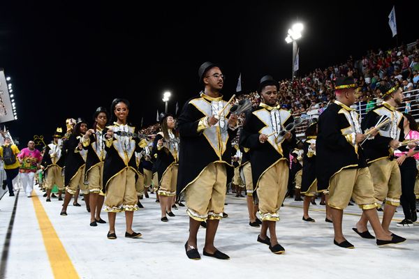 Bateria da Imperatriz do Forte por Fernando Madeira