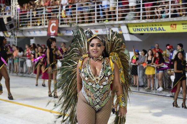 Desfile da Imperatriz do Forte   por Rodrigo Gavini  