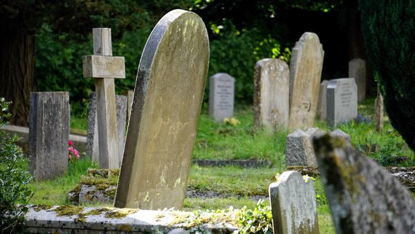 Cemitério; morte; luto