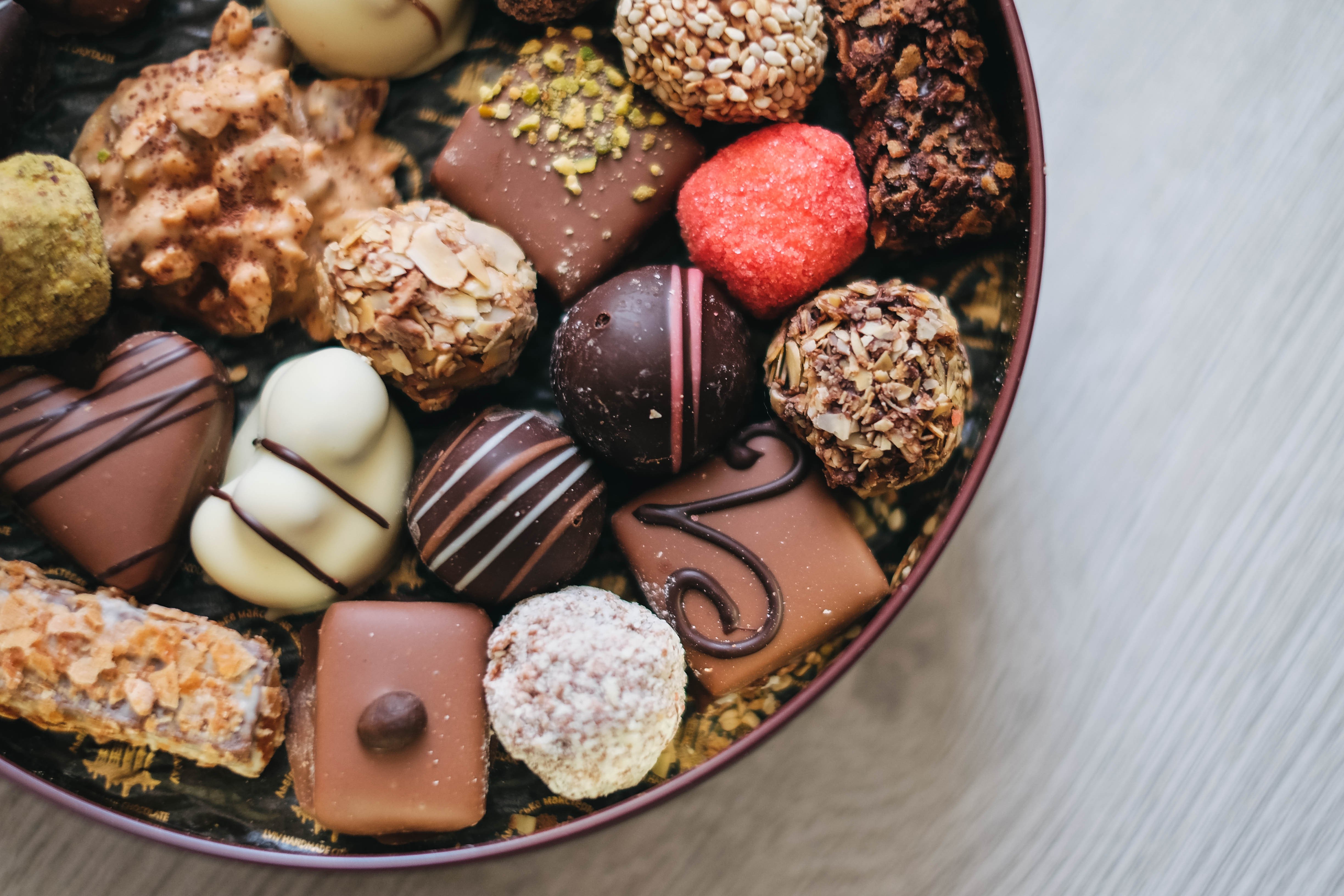 Por que você deve comer chocolate qual melhor tipo e a quantidade Por que você deve comer chocolate qual melhor tipo e a quantidade