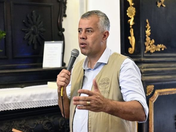 Capela do Convento da Penha é reaberta após obras de restauro por Ricardo Medeiros