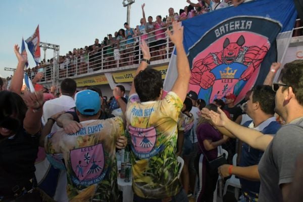 Chegou o Que Faltava campeã do grupo de acesso do Carnaval de Vitória 2022 por Fernando Madeira