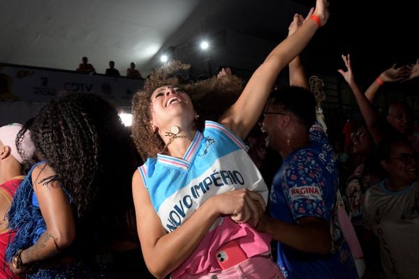 Festa na quadra da Nova Império, campeã do Carnaval 2022 por Fernando Madeira