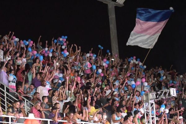 Festa na quadra da Nova Império, campeã do Carnaval 2022 por Fernando Madeira