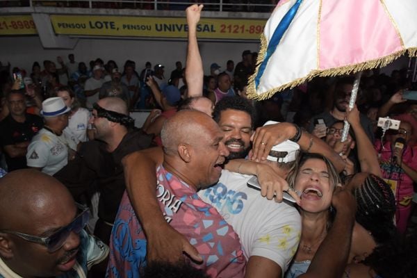 Festa na quadra da Nova Império, campeã do Carnaval 2022 por Fernando Madeira