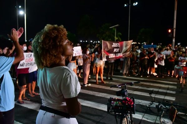 Ato em protesto pela morte de Luísa Lopes por Fernando Madeira