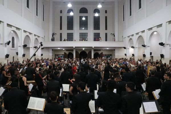 Concerto da Orquestra Sinfônica do Espírito Santo, no Santuário de Vila Velha, para a Festa da Penha
