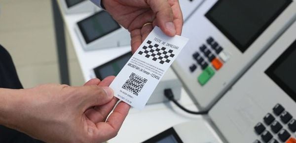 Urna eletrônica