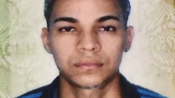 Carlos Henrique Lopes Gomes, de 25 anos, foi morto a tiros em Vila Velha.