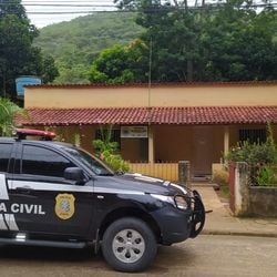 Abusos ocorriam há sete meses e foram descobertos por funcionárias da escola da vítima