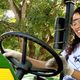 Imagem - Mulheres se especializam e assumem volante de tratores em Colatina