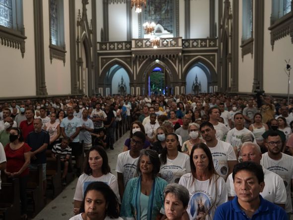 Missa de Envio da Romaria dos Homens, na Catedral Metropolitana de Vitória por Vitor Jubini