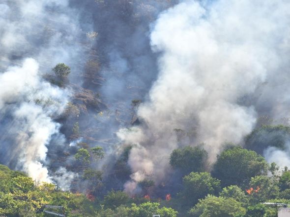 Incêndio é visto na região da Pedra dos Dois Olhos por Fernando Madeira