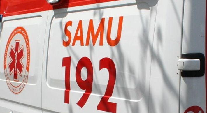 Segundo informações da Polícia Militar, o Serviço de Atendimento Móvel de Urgência (Samu) chegou a ser acionado, mas a vítima morreu no local