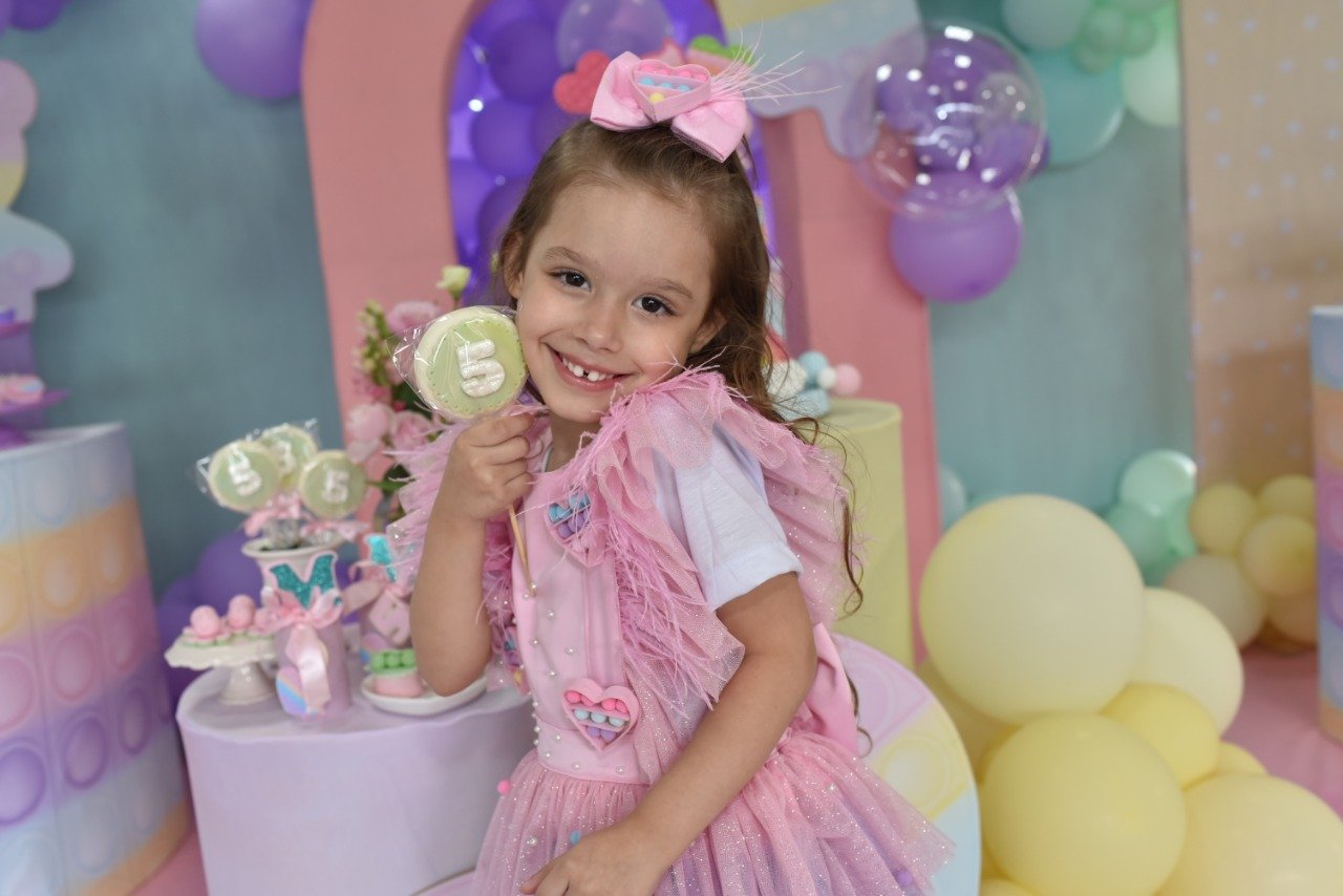 Aniversário de 5 anos de Mirela Torezani