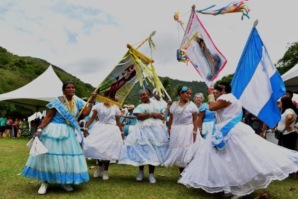 Carnaval de Congo de Máscaras de Roda D'água, em Cariacica por Fernando Madeira