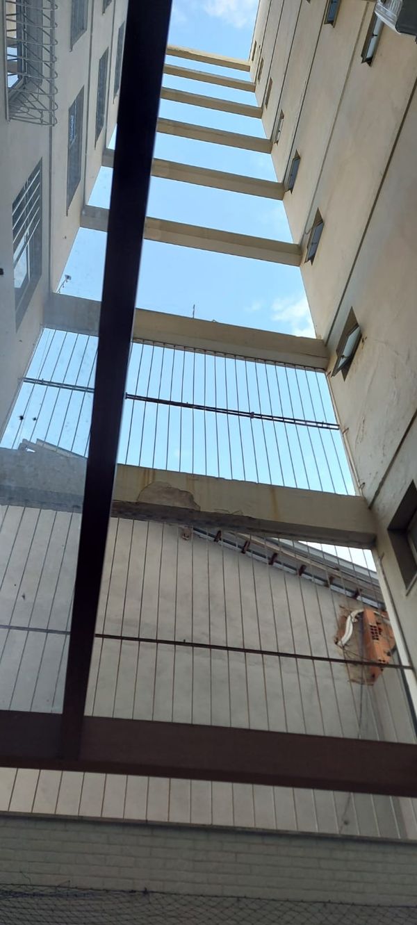 Criança caiu pela janela do 10º andar de prédio no Centro de Colatina.