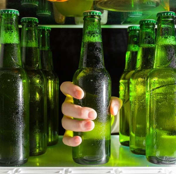 Gelo na cerveja? Invenção de mineiro resfria instantaneamente a bebida -  Degusta - Estado de Minas