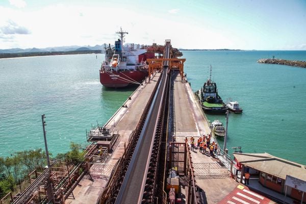Samarco carregou 100º navio com minério desde a retomada