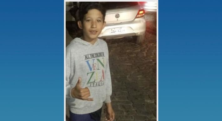 João Paulo Grameliche da Silva, de 15 anos, desapareceu na tarde da última sexta-feira (29). Família está desesperada e Polícia Civil investiga o caso
