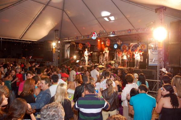 Festa do Cafona de Colatina em 2004