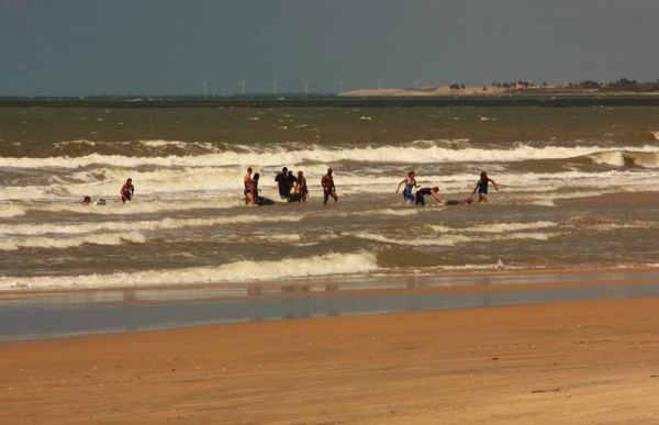 No Limite: provas acontecem na Praia Dura, nome fictício para a Praia do Coqueiral, no Ceará