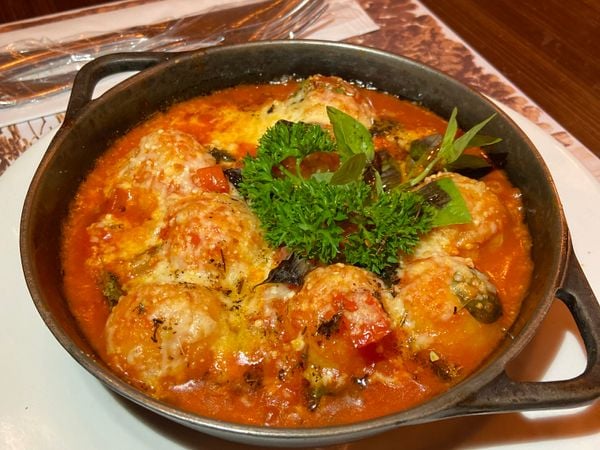 Gnocchi de brie à la sauce à Jeanette Azar do restaurante Paris 6 para o Dia das Mães