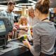 Imagem - 400 vagas de emprego abertas em supermercados e atacarejos do ES