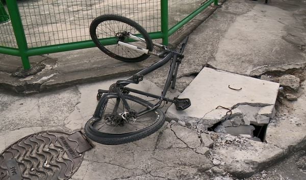 Bicicleta utilizada por vítima do acidente