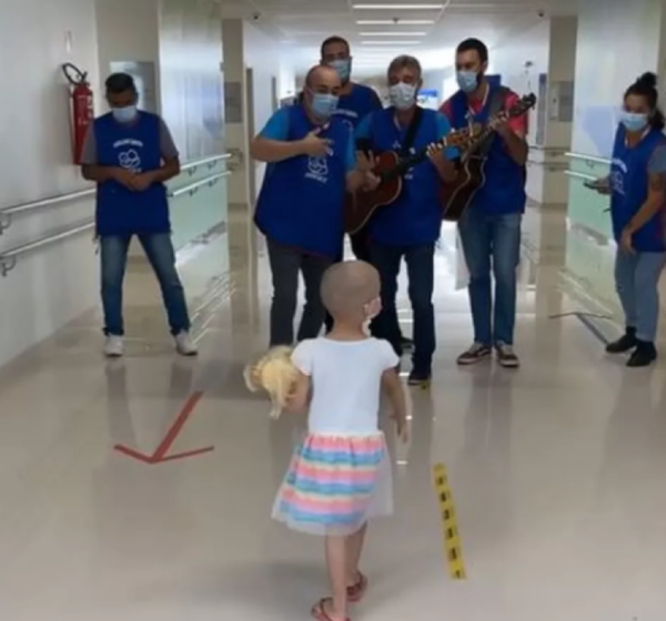 Momento de comemoração para Yara, que é moradora de Vitória