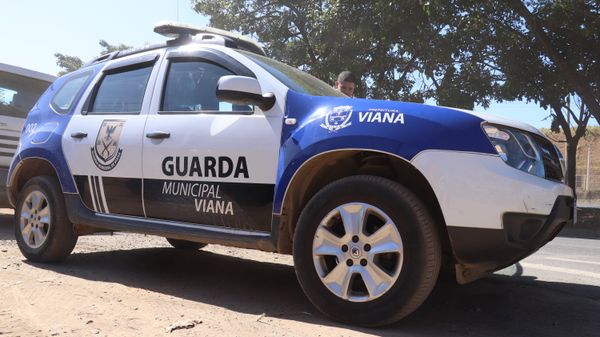 Homem é preso após denúncia de criança em Viana