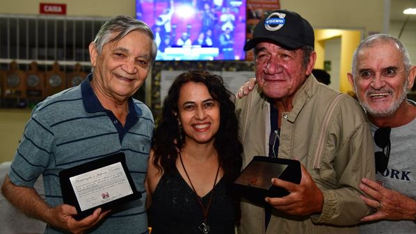 Gildo Loyola e Antônio Moreira, ambos de 76 anos e que já trabalharam em A Gazeta, foram prestigiados por colegas neste sábado (14), em Vitória