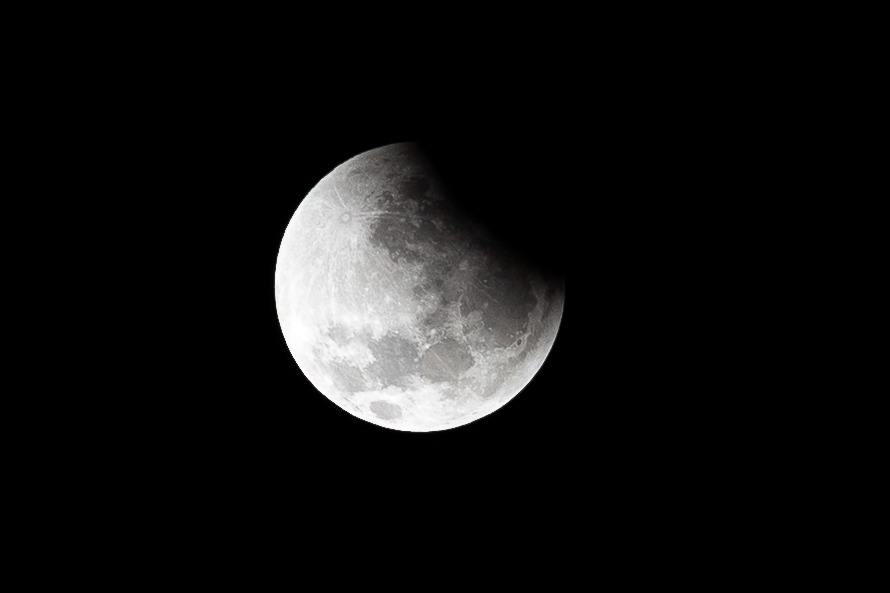Eclipse total da Lua visto no Espírito Santo entre domingo (15) e segunda-feira (16)