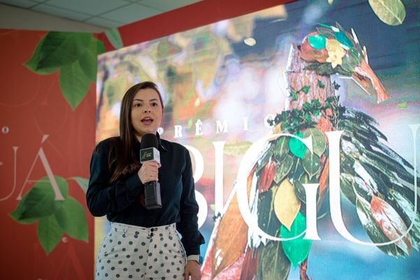 undefined por Thalisson Bitti