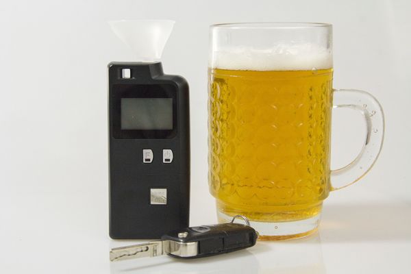 Álcool e direção são proibidos no Brasil desde 2008, quando sancionada a Lei Seca