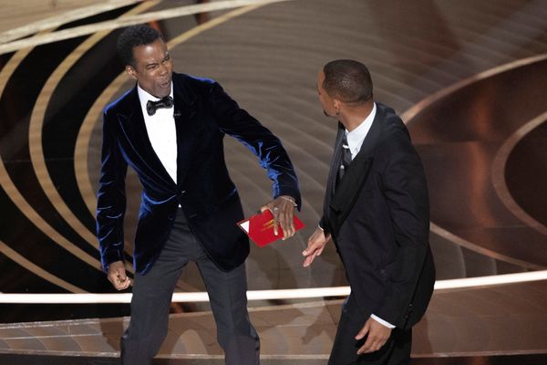 Chris Rock tem chances de apresentar o Oscar 2023